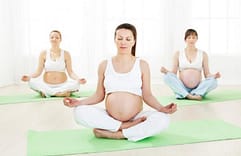 yoga classes for expectant moms